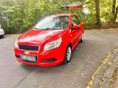 Gebraucht Chevrolet Aveo LS 84 PS (61 kW) 2010 Rot Kleinwagen