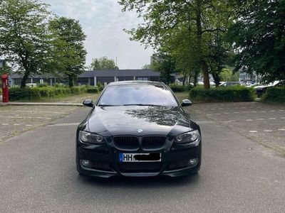 gebraucht BMW 335 i Coupé Service + TÜV Neu