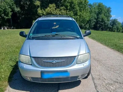 Gebraucht Chrysler Grand Voyager 179 PS (131 kW) 2004 Grau Van / Kleinbus