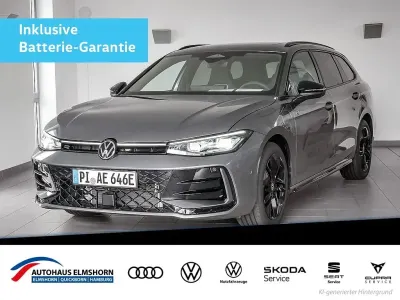Gebraucht VW Passat R-line 272 PS (200 kW) 2024 Diabasgrau metallic Kombi