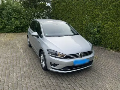 Gebraucht VW Golf Sportsvan LOUNGE 110 PS (80 kW) 2015 Silber Van / Kleinbus