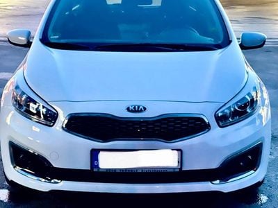 Second-hand Kia Ceed 136 CP (100 kW) 2018 Alb Hatchback