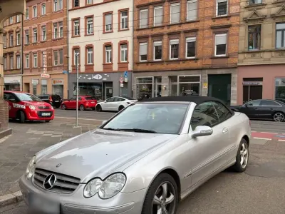 Gebraucht Mercedes CLK200 163 PS (119 kW) 2006 Silber Cabrio