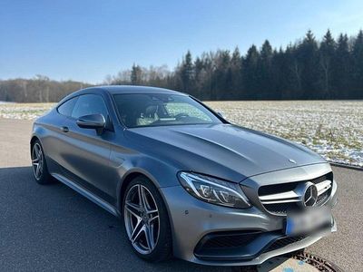 Mercedes C63 AMG