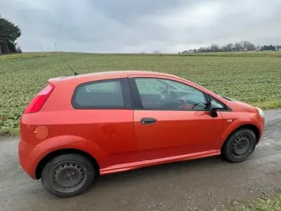 Gebraucht Fiat Punto 66 PS (48 kW) 2010 Orange Kleinwagen