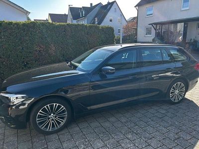 Gebraucht BMW 520 Sport Line 190 PS (139 kW) 2019 Schwarz Kombi