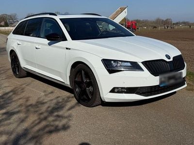 Gebraucht Skoda Superb SportLine 220 PS (161 kW) 2017 Weiß Kombi