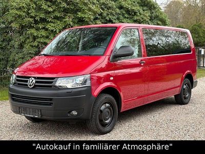 Usata VW Caravelle Trendline 179 CV (131 kW) 2015 Rosso Furgone