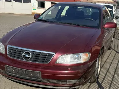 Gebraucht Opel Omega Edition 179 PS (131 kW) 2002 Limousine