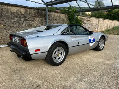 Gebraucht Ferrari 308 209 PS (153 kW) 1981 Silber Cabrio