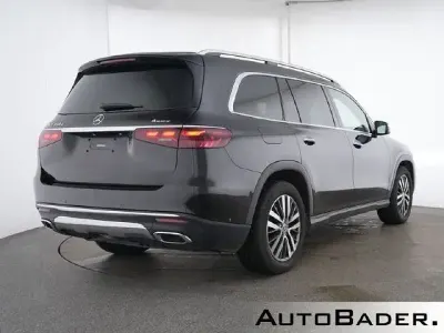 Gebraucht Mercedes GLS450 367 PS (269 kW) 2025 197 lack obsidianschwarz (metallic) SUV