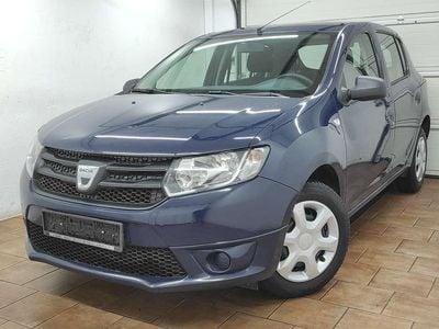 Blau marine Gebraucht 2015 Dacia Sandero Ambiance Kleinwagen | 2.999 € (Guter Preis)
