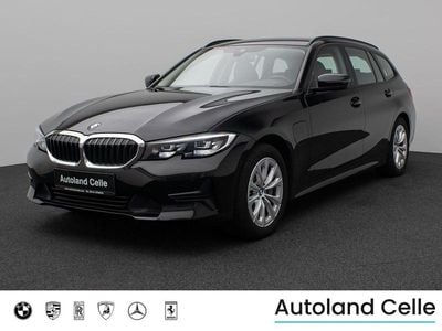 BMW 330e