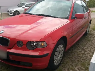 Gebraucht BMW 316 85 PS (62 kW) 2003 Rot Coupé