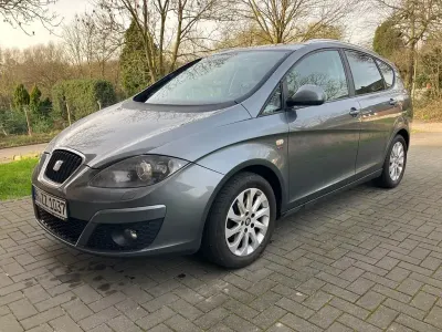 Gebraucht Seat Altea XL Style 140 PS (102 kW) 2012 Grau Van / Kleinbus
