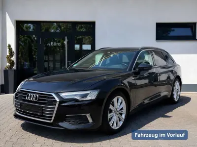 Gebraucht Audi A6 Design 204 PS (150 kW) 2022 Mythosschwarz metallic Kombi