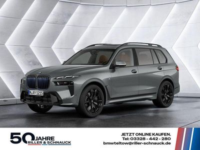 Neu BMW X7 M Sport 352 PS (258 kW) 2026 Grau SUV