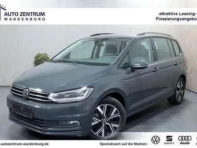 Gebraucht VW Touran 150 PS (110 kW) 2023 Uranograu Van / Kleinbus