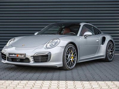 Porsche 991
