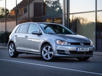 gebraucht VW Golf VII Comfortline 1.2 TSI (TÜV neu + WINTERRÄDER !!!)