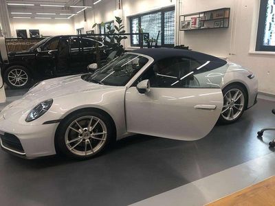 Usata Porsche 911 Carrera Cabriolet 394 CV (289 kW) 2025 Cabrio