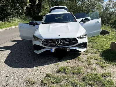 Gebraucht Mercedes CLA200 Shooting Brake Advanced Plus 163 PS (119 kW) 2023 Kombi