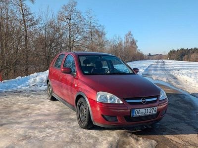 Rot Gebraucht 2005 Opel Corsa Edition Limousine | 2.000 € (Fairer Preis)