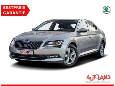 Gebraucht Skoda Superb Ambition 150 PS (110 kW) 2016 Brilliantsilber (metallic) Limousine