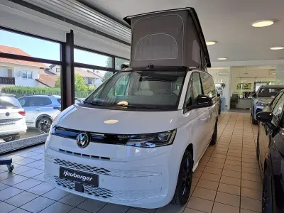 Gebraucht VW California Beach 150 PS (110 kW) 2026 Candyweiß deep black perle... Van