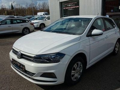 Gebraucht VW Polo Trendline 75 PS (55 kW) 2018 Weiß Kleinwagen