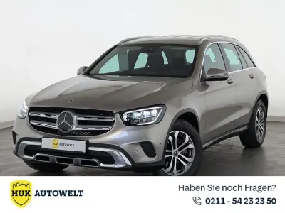 Gebraucht Mercedes GLC200 163 PS (119 kW) 2022 Mojavesilber SUV
