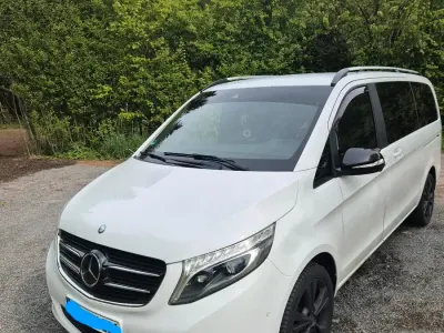 Gebraucht Mercedes V250 204 PS (150 kW) 2017 Weiß Van / Kleinbus