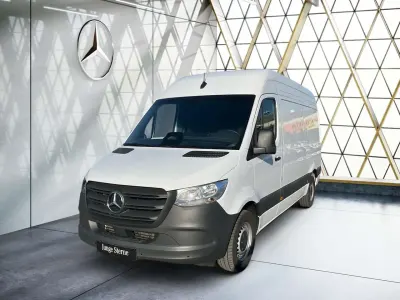 Gebraucht Mercedes Sprinter 170 PS (125 kW) 2025 Weiß Van