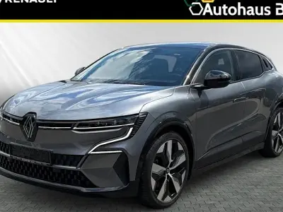 Gebraucht Renault Megane E-Tech Techno 160 kW (218 PS) 2023 Grau kqg + schwarz gne Limousine