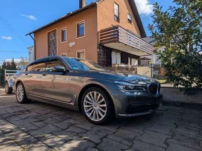 BMW 730