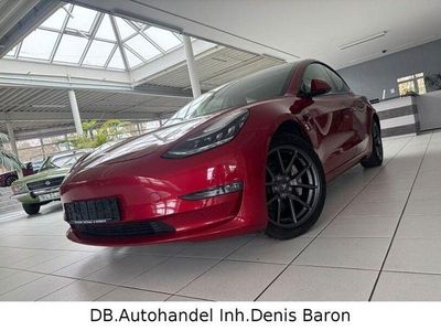 Rot Gebraucht 2020 Tesla Model 3 Limousine | 20.890 € (Fairer Preis)