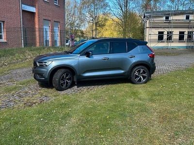 Usata Volvo XC40 R-Design 200 CV (147 kW) 2018 Andere farben SUV