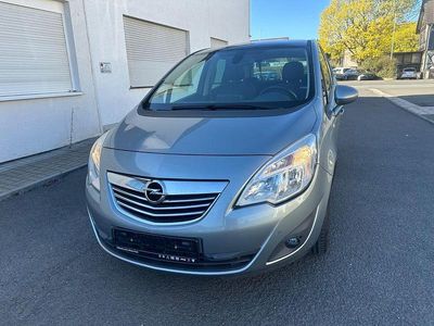 Gebraucht Opel Meriva Innovation 131 PS (96 kW) 2012 Silber Van / Kleinbus
