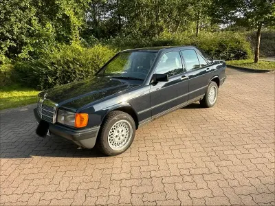 Gebraucht Mercedes 190 118 PS (86 kW) 1987 Limousine