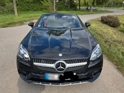 Gebraucht Mercedes SLC200 AMG line 184 PS (135 kW) 2016 Schwarz Cabrio