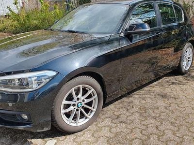 Gebraucht BMW 118 Advantage 136 PS (100 kW) 2017 Schwarz Kleinwagen