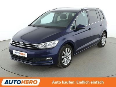 Second-hand VW Touran Highline 150 CP (110 kW) 2021 Albastru Monovolum