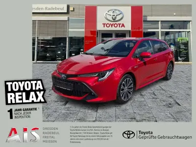 Gebraucht Toyota Corolla Team 184 PS (135 kW) 2021 Karminrot Kombi