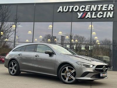 Grau Gebraucht 2021 Mercedes CLA220 Shooting Brake Kombi | 19.890 € (Guter Preis)