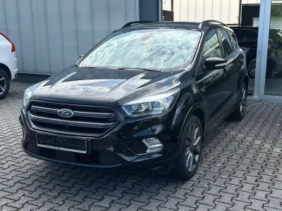 Gebraucht Ford Kuga ST-Line 150 PS (110 kW) 2019 Schwarz SUV