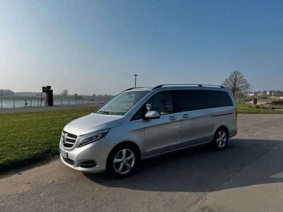 Mercedes V250