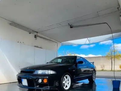Gebraucht Nissan Skyline 250 PS (183 kW) 1997 Schwarz Limousine