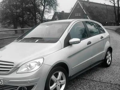 Gebraucht Mercedes B150 95 PS (69 kW) 2006 Grau Van / Kleinbus