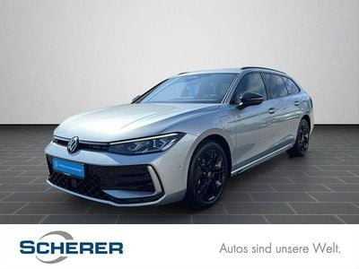 Second-hand VW Passat R-line 177 CP (130 kW) 2025 Argintiu Break