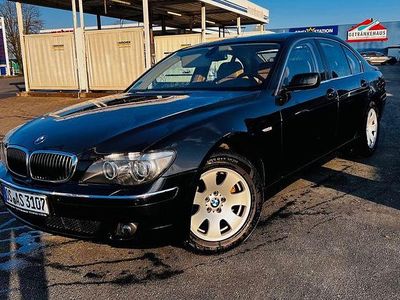 BMW 730